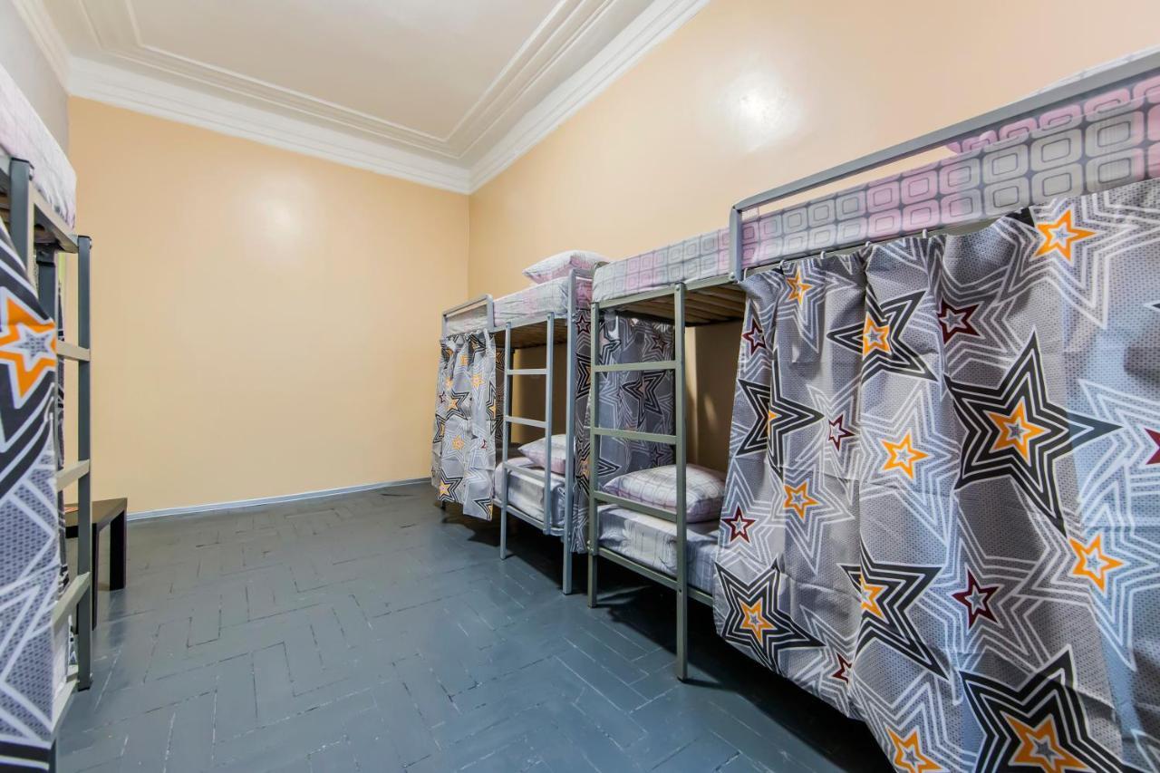 Hostel Vokzalnaya Kiev Exterior foto