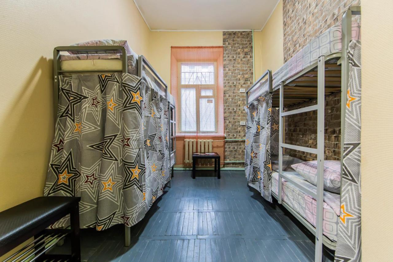Hostel Vokzalnaya Kiev Exterior foto